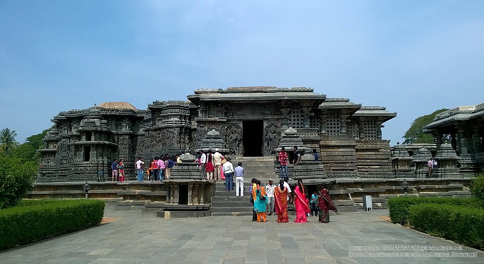 Hoysaleswara temple, Halebidu_Top tourist places to visit in Karnataka