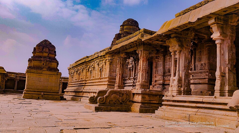 Virupaksha temple _Best places to visit in hampi karnataka