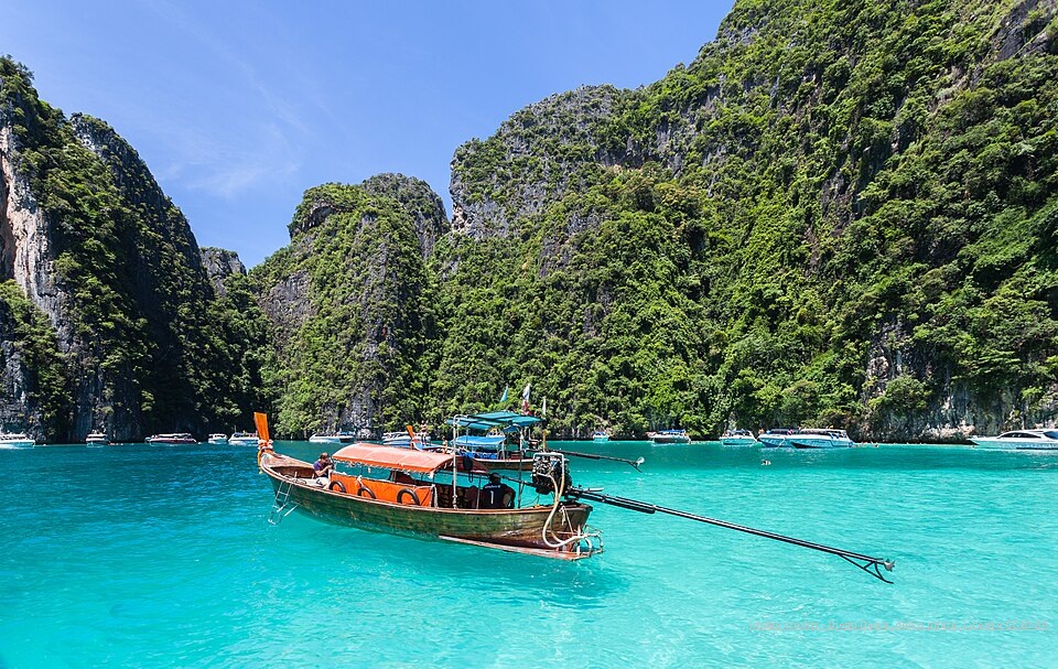 Phi Phi Island Phuket Thailand_thailand tourist places